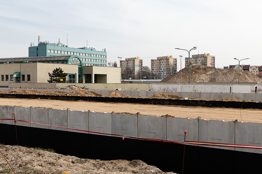 Remont dworca Łódź Kaliska. Trwają prace m.in. przy remoncie peronów i wiaduktów(fot. Michał Pietrzak - redakcja TuŁódź) |wiadomości łódzkie | Łódź | TuŁódź 