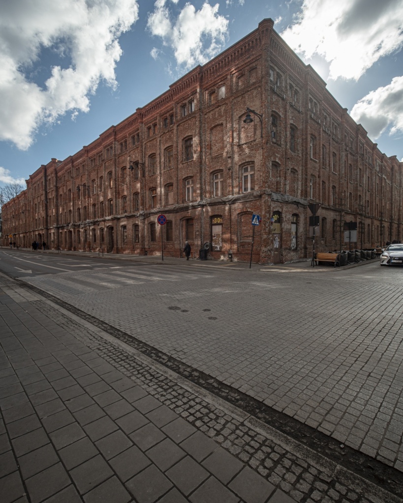 Jak zapowiedziano podczas konferencji prasowej, w budynkach przy Ogrodowej w Łodzi powstaną mieszkania, biura, sklepy, restauracje i hostel. (fot. UMŁ) |wiadomości łódzkie|Łódź|TuŁódź