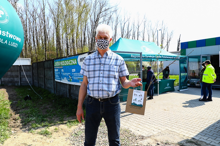 Organizatorzy akcji podkreślali aktywny udział mieszkańców w całej inicjatywie (fot. Michał Pietrzak - redakcja TuŁódź) |wiadomości łódzkie | Łódź | TuŁódź