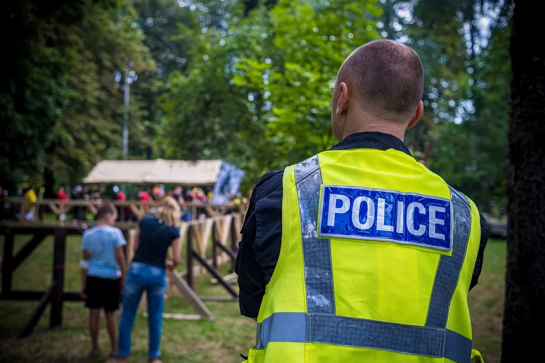 Polak zadźgany nożem w Islandii, nastolatka nagrała to telefonem. "W tym kraju nigdy nie było tak brutalnej napaści" - Zdjęcie główne