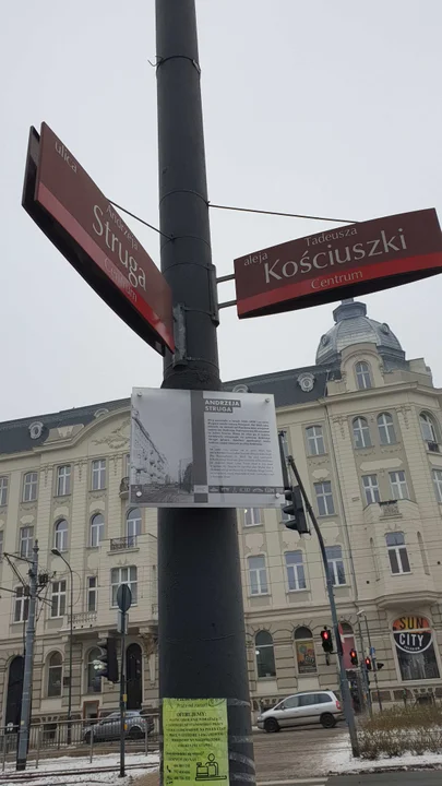 W Łodzi pojawiły się specjalne tabliczki, które przybliżają historię danej ulicy