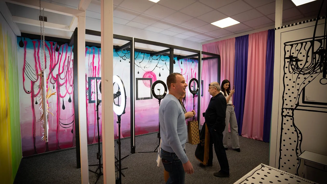 W Łodzi otworzył się pierwszy selfie room