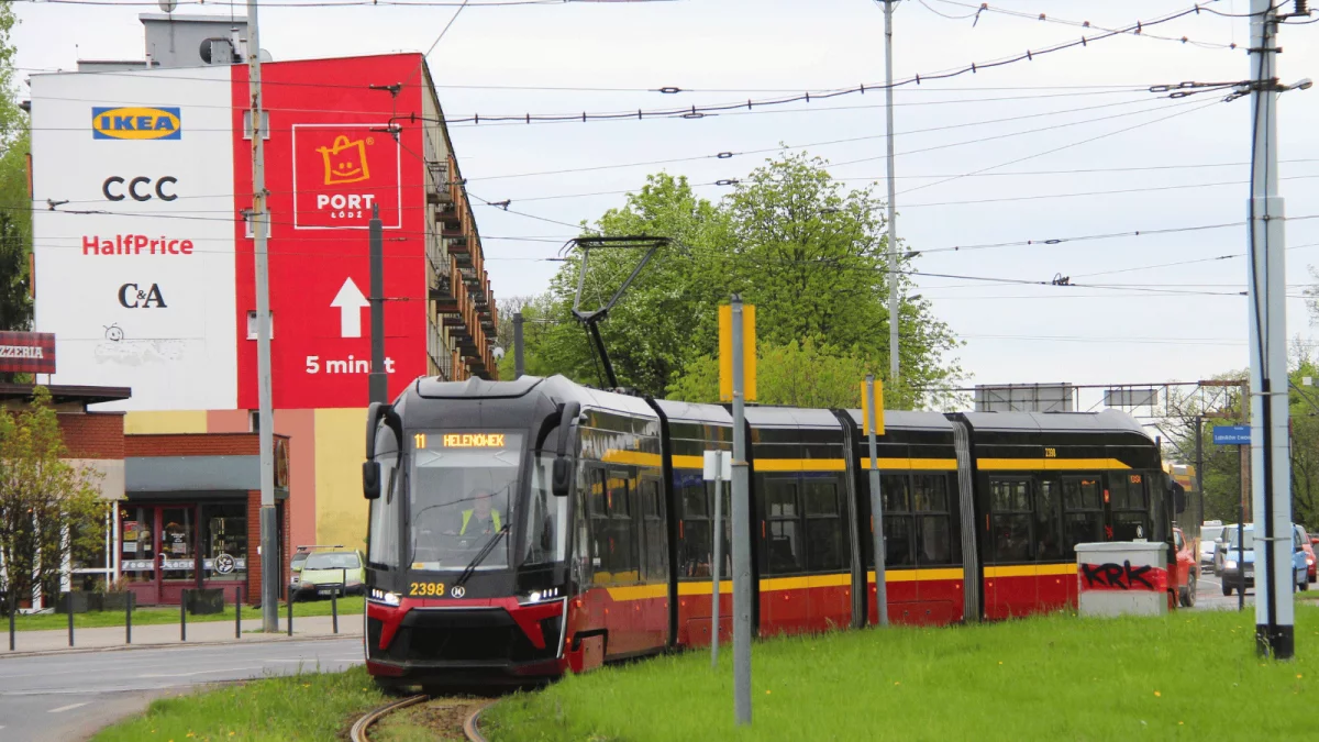 Awaria techniczna na Górnej, Stokach i w Konstantynowie Łódzkim. Ogłoszono objazdy, ważna linia zmieniła swoją trasę - Zdjęcie główne