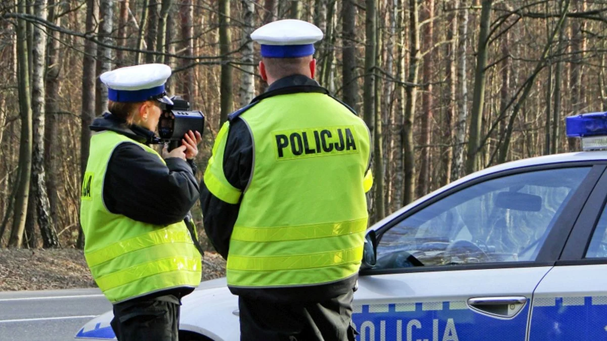 Pędziła Brzezińską ponad 100 km/h. Może zapłacić nawet 30 tysięcy złotych! - Zdjęcie główne