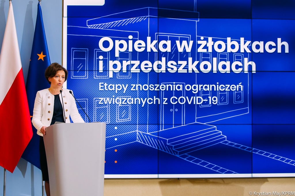 Minister chwali się, że otwiera, a prezydent Łodzi zamyka. Przedszkola i żłobki w Łodzi w większości zamknięte - Zdjęcie główne