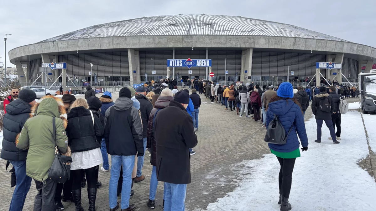 Pierwszy dzień kongresu Kanału ZERO w Atlas Arenie. Wszyscy chcą zobaczyć Krzysztofa Stanowskiego na żywo [ZDJĘCIA] - Zdjęcie główne