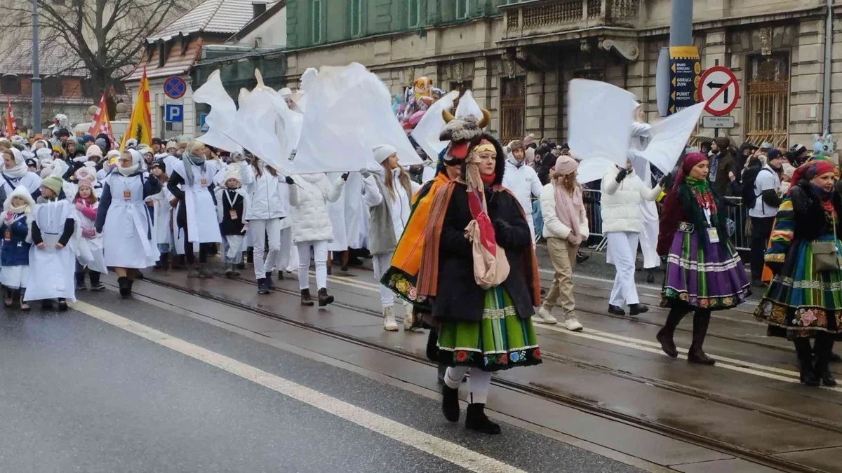 Ulicami Łodzi przejdzie Orszak Trzech Króli. Ogłoszono nową trasę. Kogo zobaczymy na scenie? - Zdjęcie główne