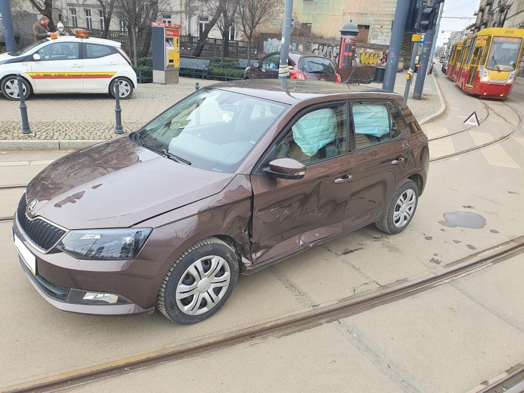 Łódź. Kompletnie pijany wsiadł za kółko. Teraz może trafić do więzienia - Zdjęcie główne