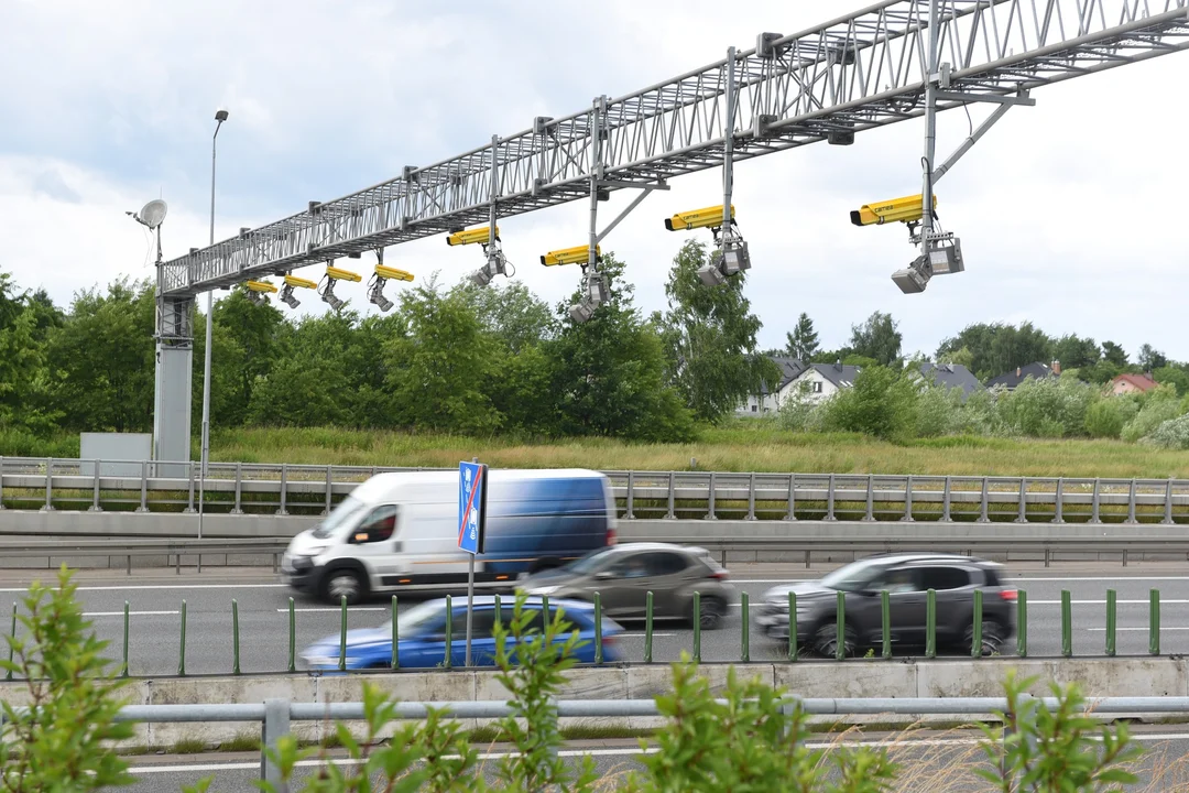 Nowy bat na kierowców w Łódzkiem. Sprawdź, gdzie powstał i o czym trzeba pamiętać? - Zdjęcie główne