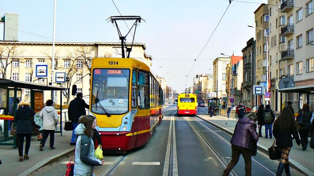 Zmiany w łódzkim MPK. Od października więcej tramwajów i autobusów - Zdjęcie główne