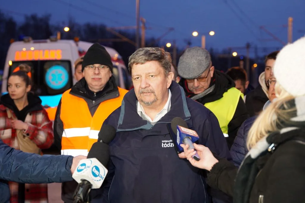 Marszałek województwa łódzkiego wysłał pociąg ŁKA po uchodźców z Ukrainy