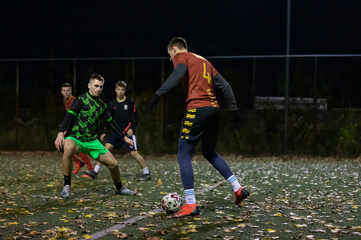 Playarena Łódź. Spotkanie na szczycie 3. ligi łódzkiej