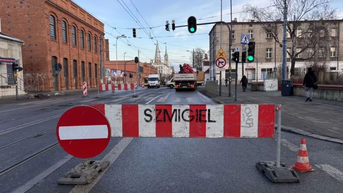 Naprawa torowiska na Piotrkowskiej. Podano termin powrotu tramwajów - Zdjęcie główne