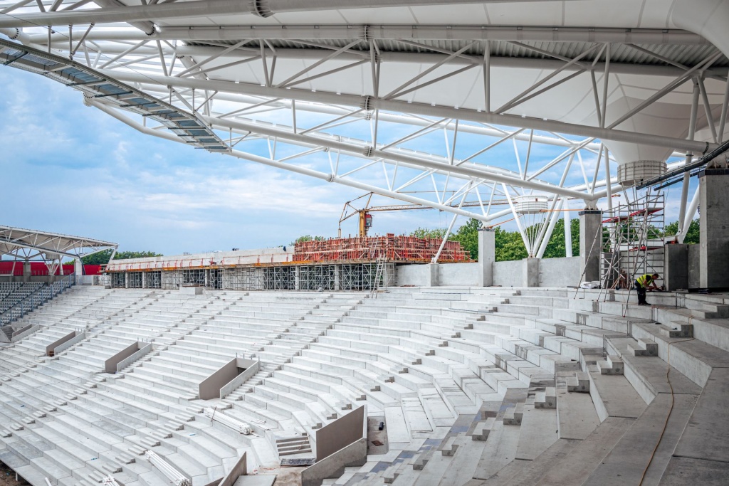 Stadion ŁKS. Do oddania obiektu przy al. Unii 2 w Łodzi pozostał niespełna rok! (fot. ŁKS Łódź)