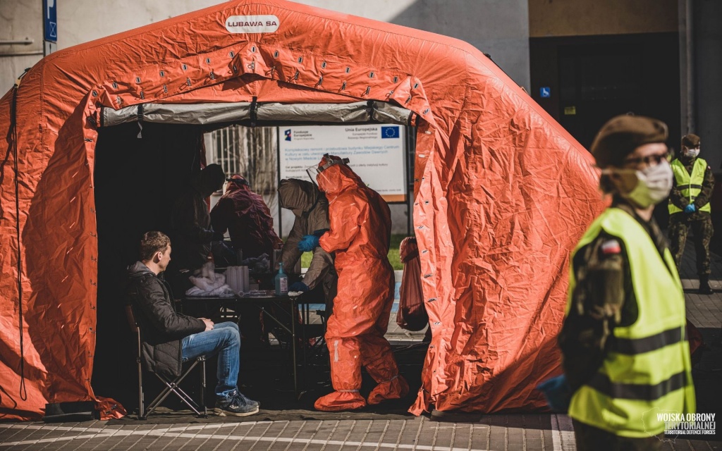 Koronawirus. To proste rozwiązanie może nas uchronić przed katastrofą!  - Zdjęcie główne