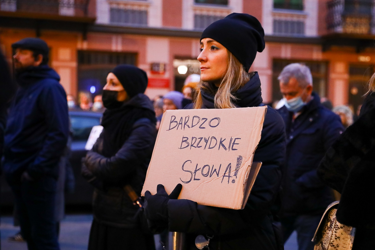 „Ani jednej więcej” - protest na Piotkowskiej w Łodzi