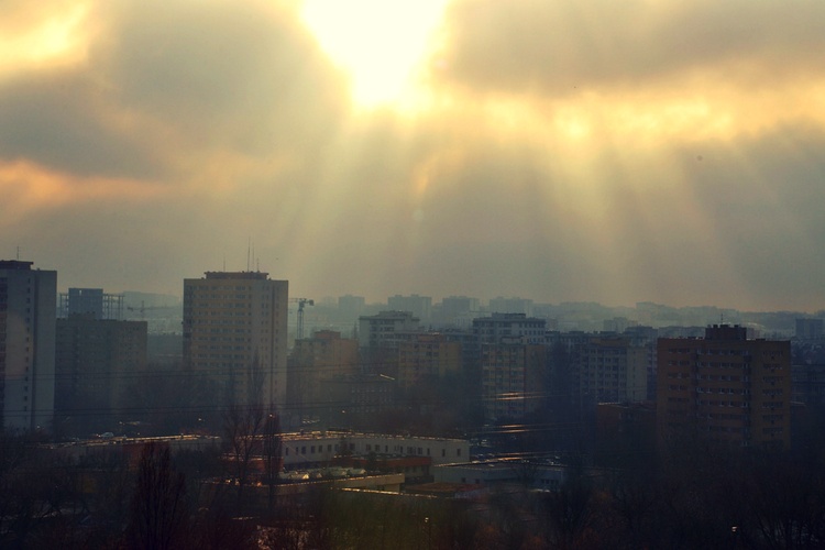 Dotacje „antysmogowe”. Wymień piec na nowy z dofinansowaniem do 50 tys. zł. Sprawdź! [WIDEO] - Zdjęcie główne