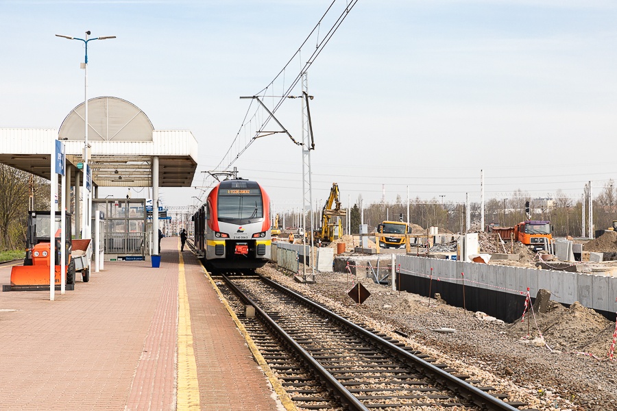 Remont dworca Łódź Kaliska. Trwają prace m.in. przy remoncie peronów i wiaduktów (fot. Michał Pietrzak - redakcja TuŁódź) |wiadomości łódzkie | Łódź | TuŁódź