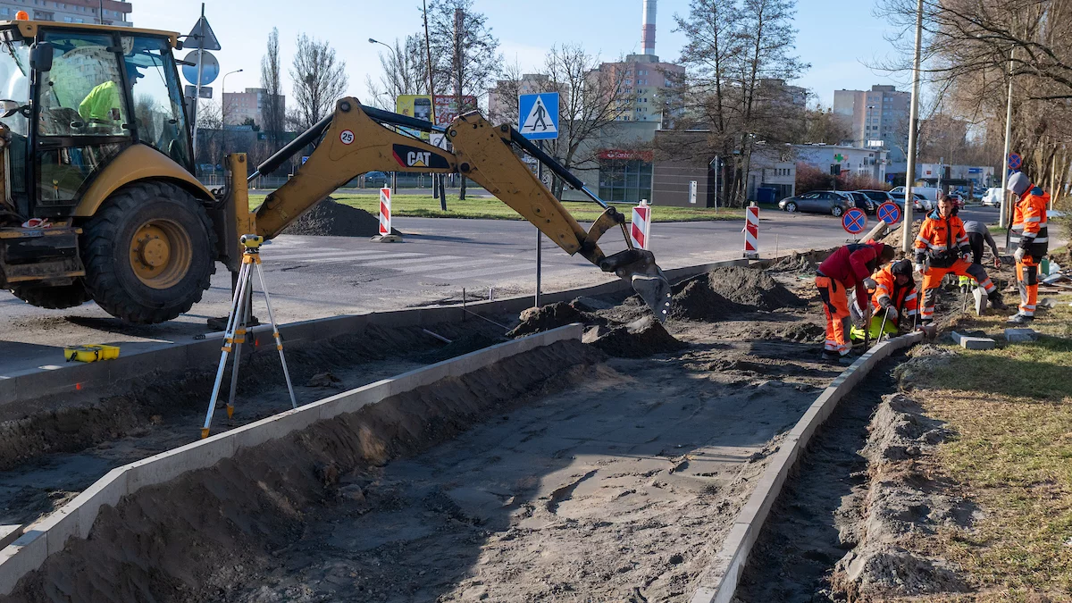 Remont ważnej ulicy na Widzewie. Nowa jezdnia i ponad 200 miejsc parkingowych