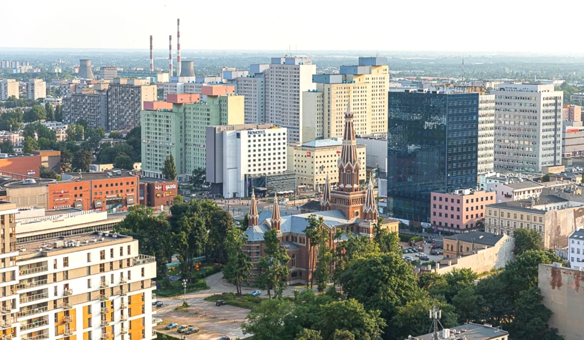 Łódź idealna dla singli. Brak gwarancji na miłość, ale łatwiej o mieszkanie  - Zdjęcie główne