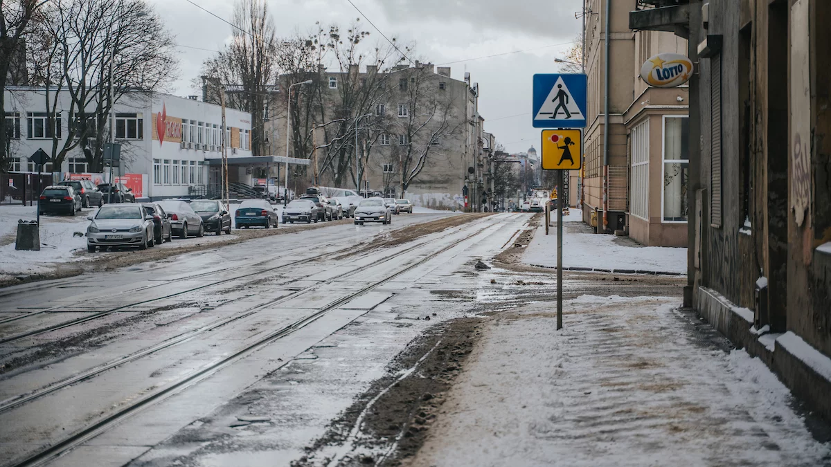 Duże zmiany na Starym Mieście. Kończą się remonty kilku ważnych ulic, ale to nie koniec utrudnień