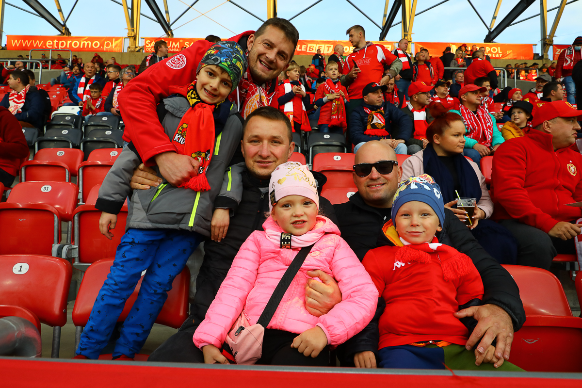 Kibice Widzewa Łódź podczas meczu z GKS-em Jastrzębie 