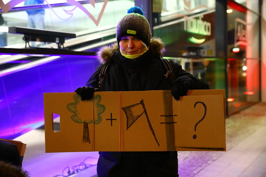 Protest pod Lidlem w Łodzi