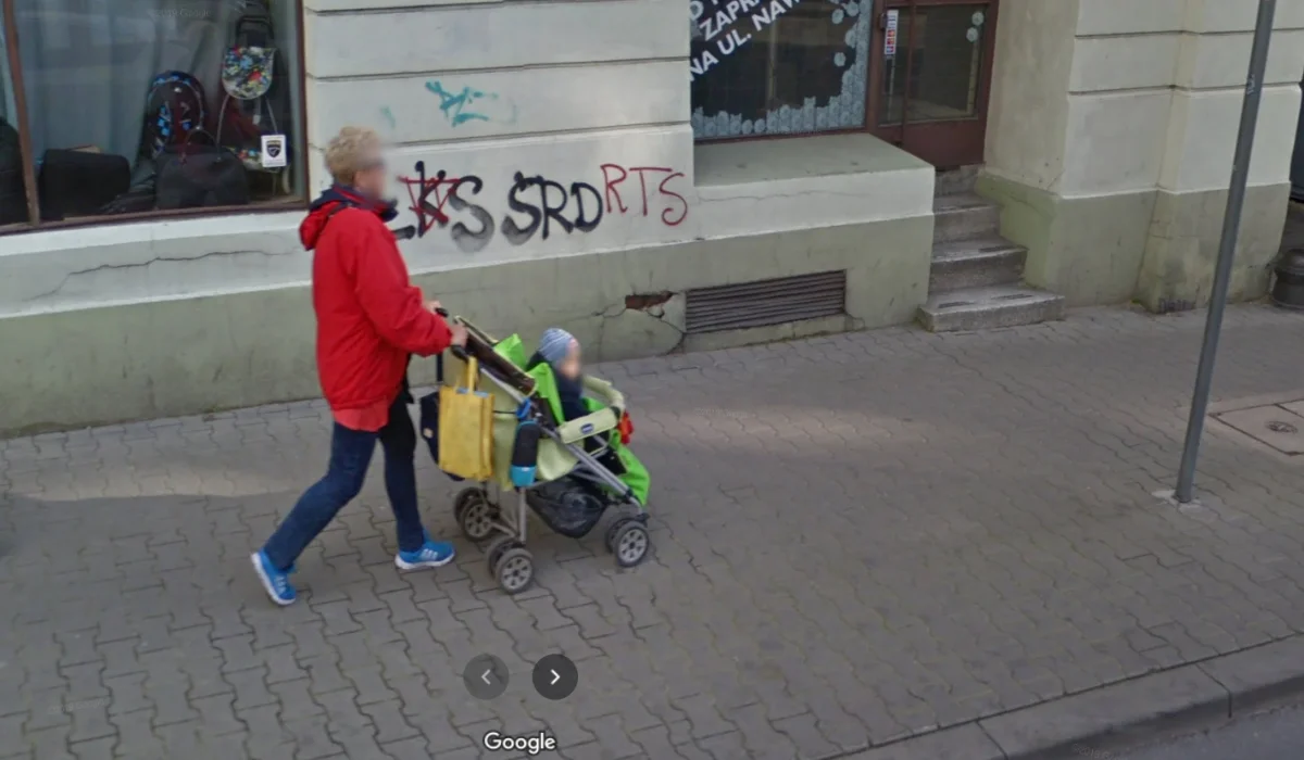 Łódzkie mamy przyłapane przez Google Street View. Rozpoznajesz kogoś znajomego? [zdjęcia] - Zdjęcie główne