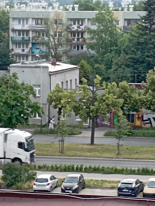 Mężczyzna pielgrzymuje przez Polskę. Dotarł do Łodzi