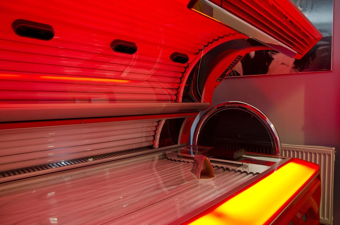 Solarium Cameleon, Łagiewnicka 7, 4,9 gwiazdki, 253 opinie w Google. ZOBACZ NASTĘPNE ZDJĘCIE