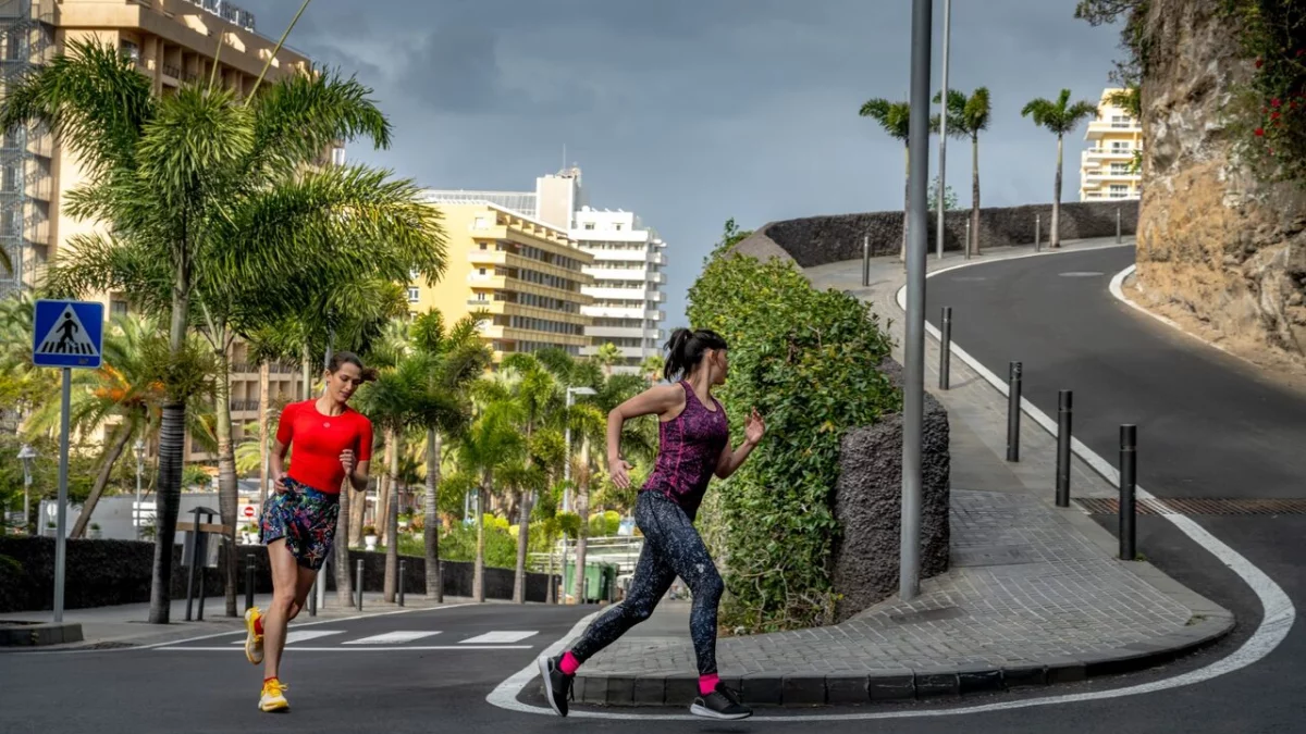 Podkolanówki sportowe – modny dodatek czy funkcjonalna odzież sportowa?