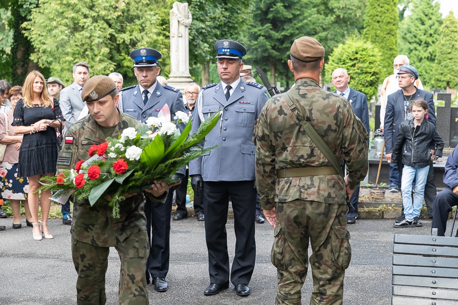 Łódź. 77. rocznica wybuchu Powstania Warszawskiego. W Łodzi uczczono pamięć Powstańców [zdjęcia]