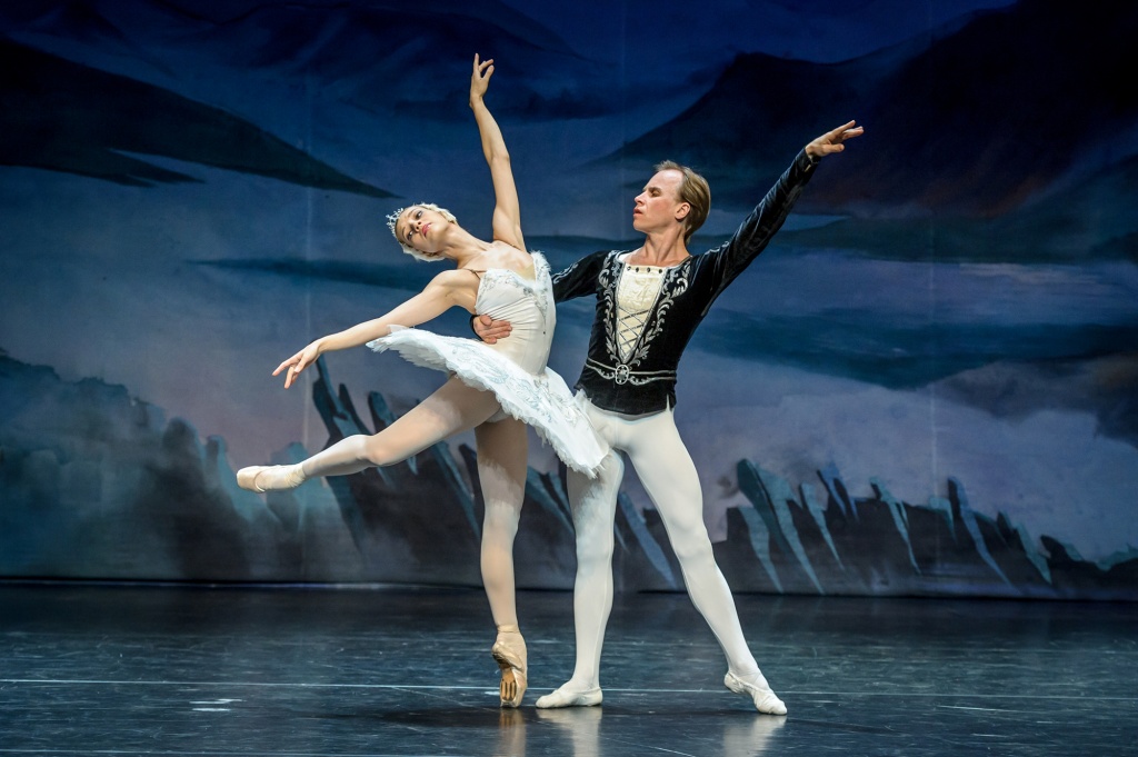 The Royal Moscow Ballet - Jezioro łabędzie