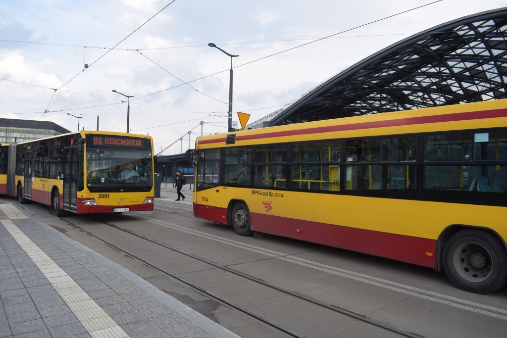 Zmiana rozkładów jazdy na siedmiu liniach MPK. Nowe limity ilości pasażerów. Sprawdź! - Zdjęcie główne