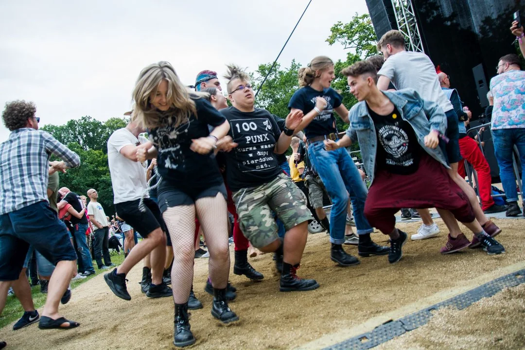 Z Łodzi do Jarocina? Ruszył jeden z największych festiwali w Polsce [zdjęcia] - Zdjęcie główne