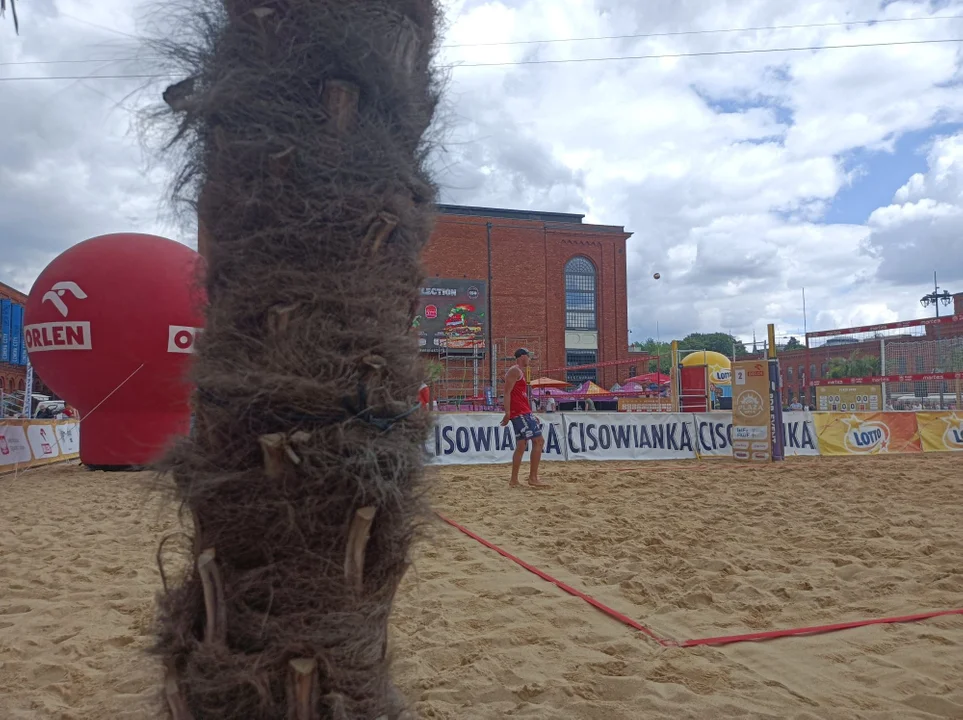 Jak łodzianie spędzają długi weekend czerwcowy? Między innymi w Manufakturze