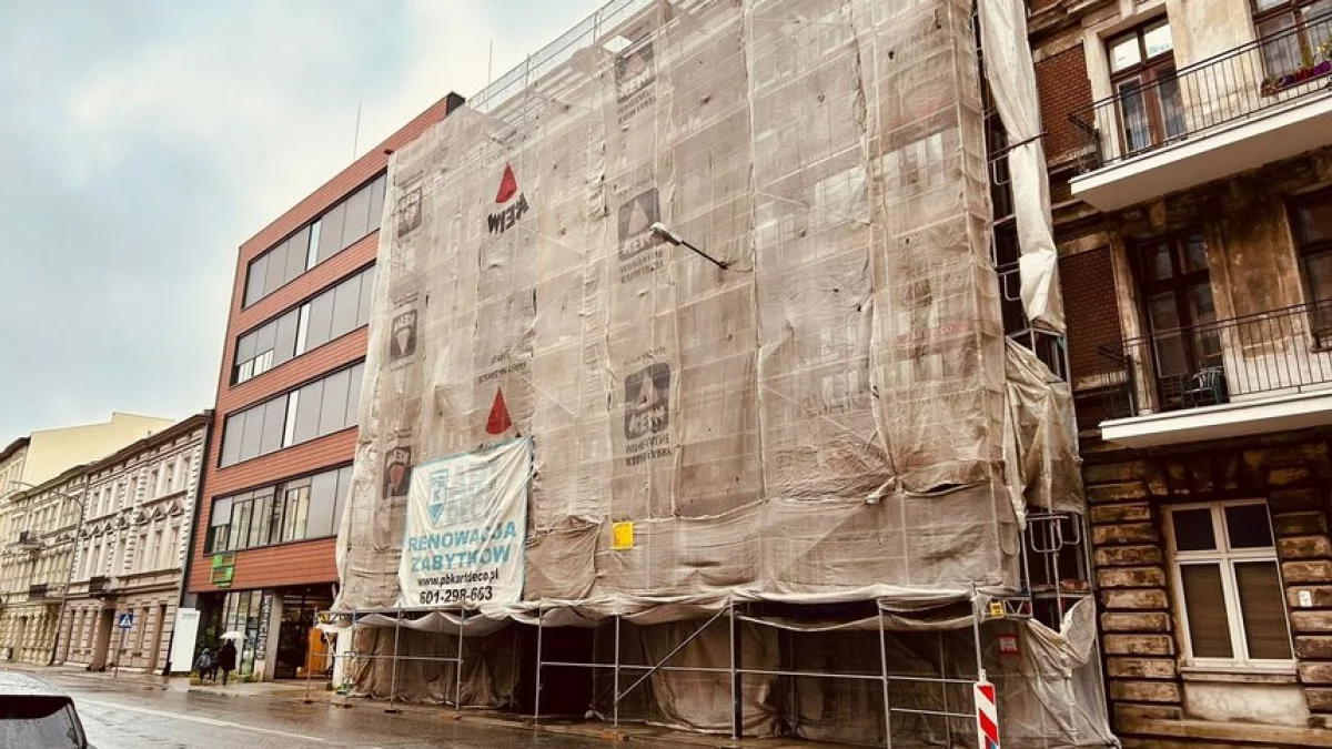Kolejna rewitalizacja w Łodzi. Kamienica przy Wólczańskiej odzyska estetyczny wygląd