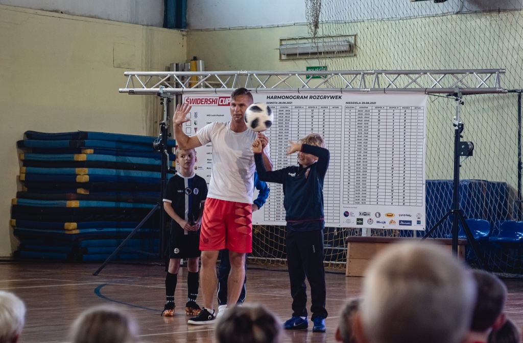 Turniej pod patronatem Karola Świderskiego ruszył pełną parą. Młodzi łódzcy zawodnicy rywalizują z najlepszymi ekipami z całej Polski! (Fot. Mariusz Bruziek)