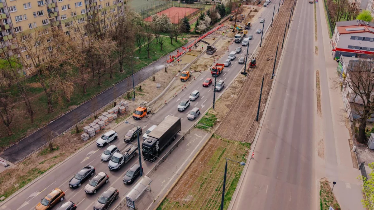 Autobusy MPK Łódź pojadą inaczej. Bo na Dąbrowie kończy się wielki remont [FOTO]