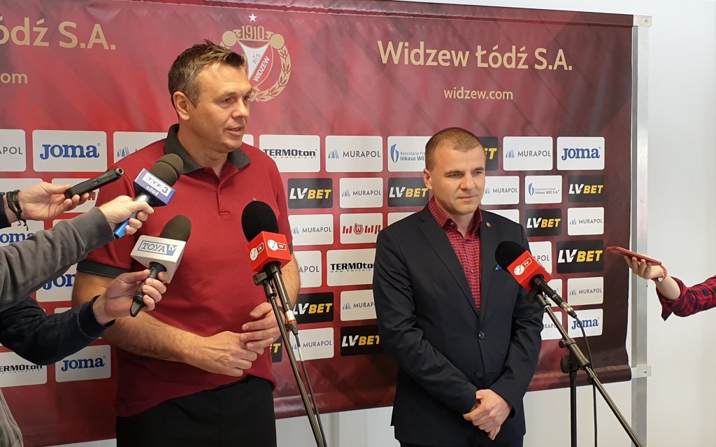 PIŁKA NOŻNA: Widzew. Jacek Paszulewicz zaprezentowany łódzkim mediom - Zdjęcie główne