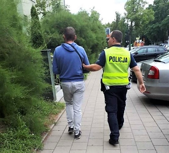 W środku dnia pędził na podwójnym gazie przez Łódź - Zdjęcie główne