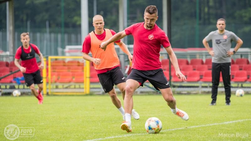 Defensor Widzewa bliski odejścia z klubu - Zdjęcie główne