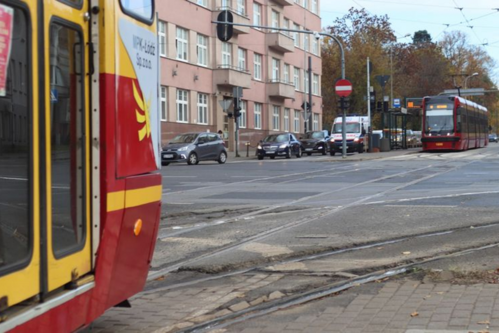 Mieszkańcy doceniają tempo remontu przy Narutowicza. Niebawem kolejna zmiana organizacji ruchu  - Zdjęcie główne