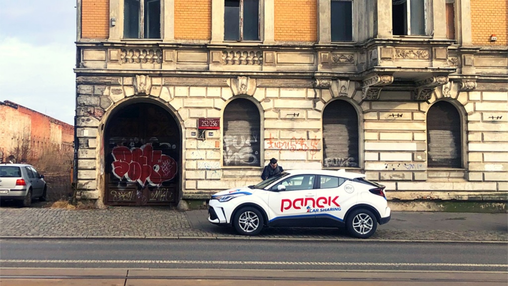 Nowy CarSharing pojawił się w Łodzi. Są darmowe przejazdy! Ile to kosztuje? Jak skorzystać? [PORADNIK] - Zdjęcie główne