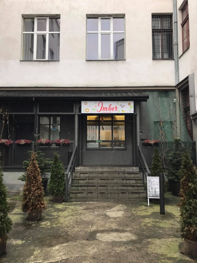 Sprawdziliśmy jak po emisji odcinka "Kuchennych Rewolucji" radzi sobie restauracja "Imber" z Łodzi (fot. redakcja TuŁódź) |wiadomości łódzkie|Łódź|TuŁódź