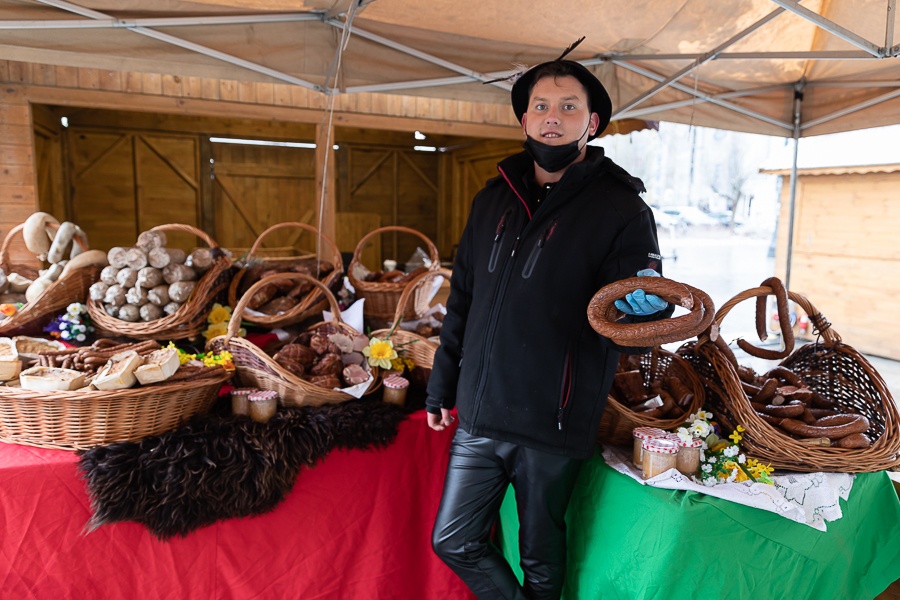 Tak prezentuje się tegoroczny Jarmark Wielkanocny na ul. Piotrkowskiej w Łódź (fot. Michał Pietrzak - TuLodz.pl) |wiadomości łódzkie|Łódź|TuŁódź