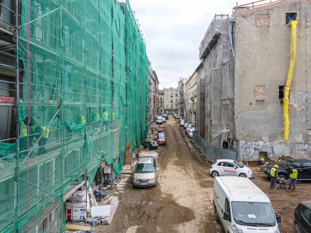 Prace rewitalizacyjne na ul. Włókienniczej w Łodzi ruszyły wcześniej, niż planowano. Jak zmieni się ulica? (fot. UMŁ) |wiadomości łódzkie|Łódź|TuŁódź