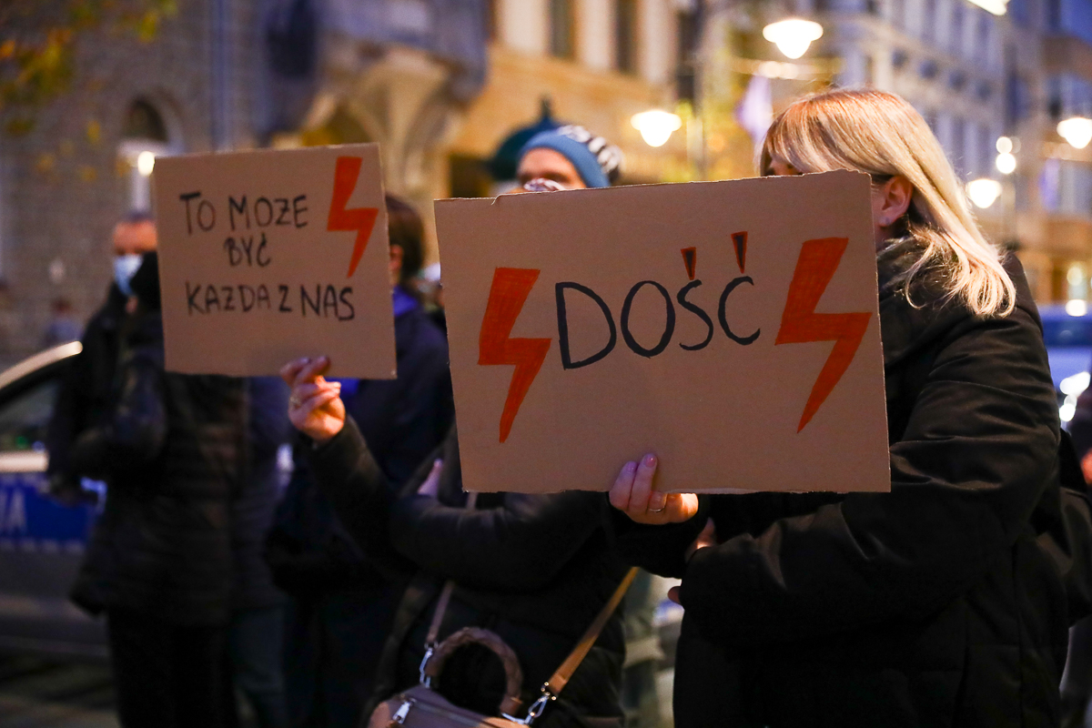 „Ani jednej więcej” - protest na Piotkowskiej w Łodzi