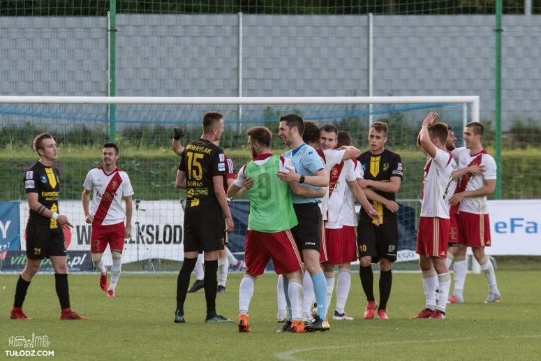 PIŁKA NOŻNA: Szybki powrót na zwycięską drogę. GKS - ŁKS 0:2 (0:1) [ZOBACZ GOLE] - Zdjęcie główne