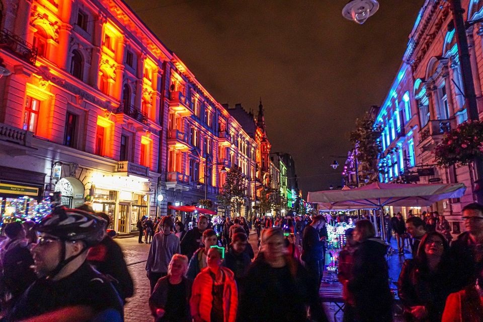 Light Move Festival 2021 w Łodzi. Nowe lokalizacje i wyjątkowe atrakcje. Zobacz! [zdjecia] - Zdjęcie główne